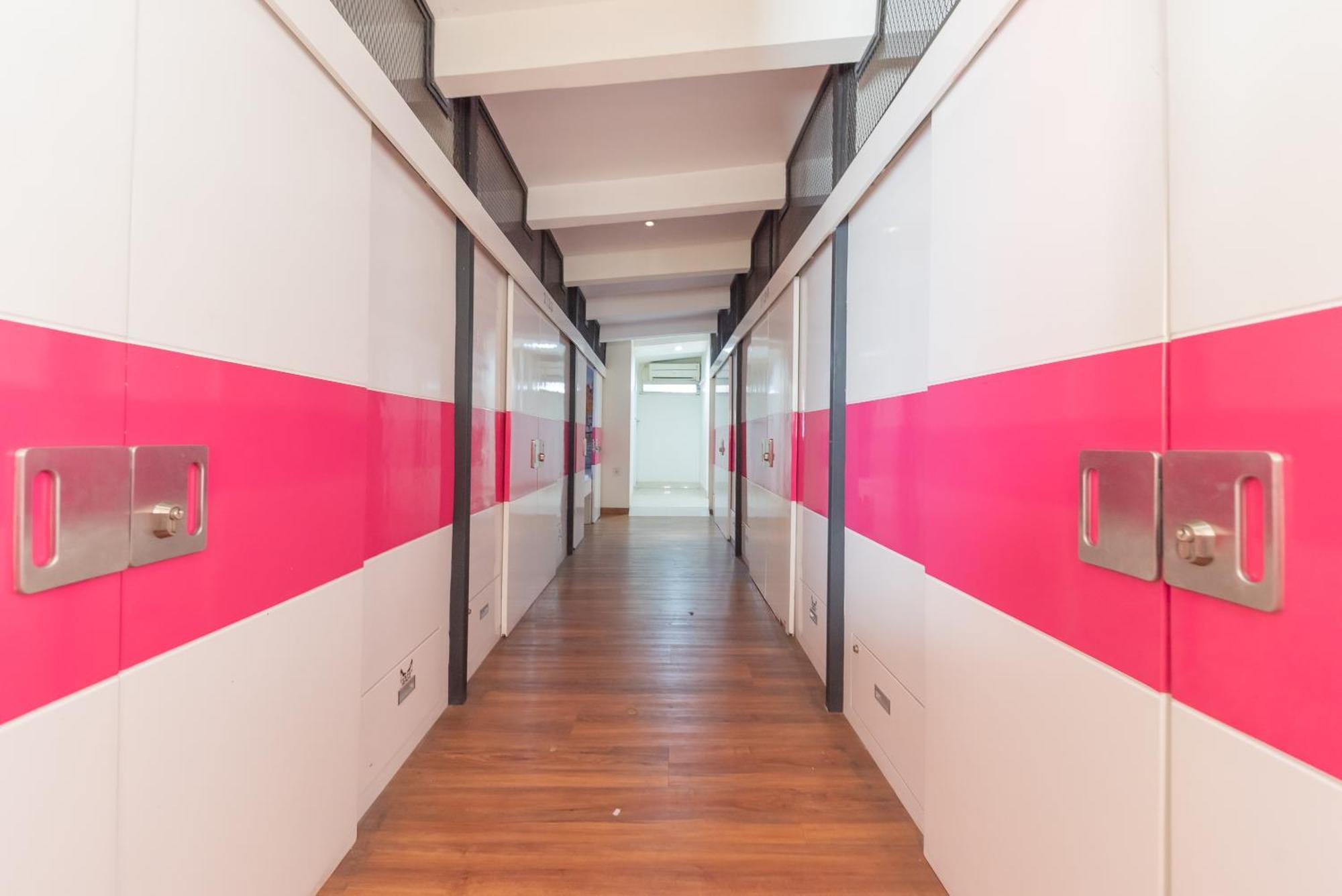 Reddoorz Hostel At Kiara Cozy Kircon Bandung Exterior photo